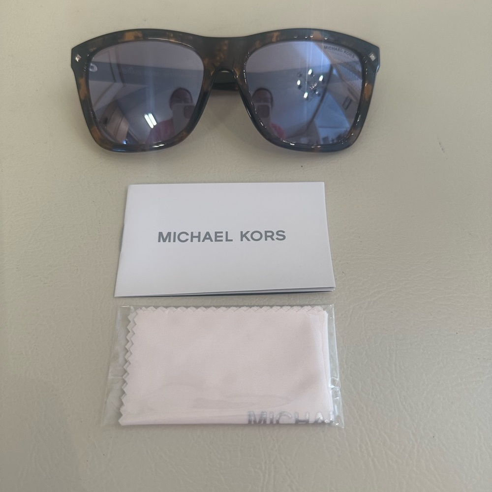 Michael Kors Sunglasses-EUC